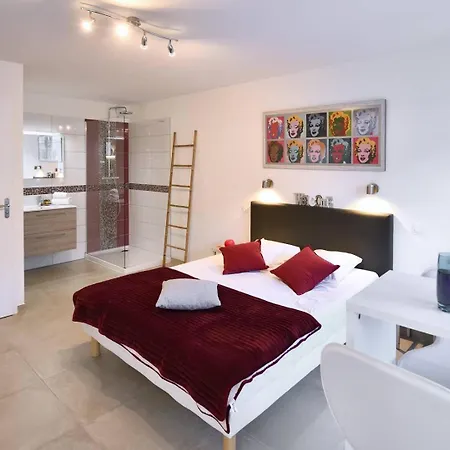 Apartment Gentleman - Heliopolis D 84 - Luxe - 2 Personnes *